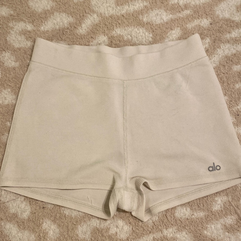 Alo waffle shorts